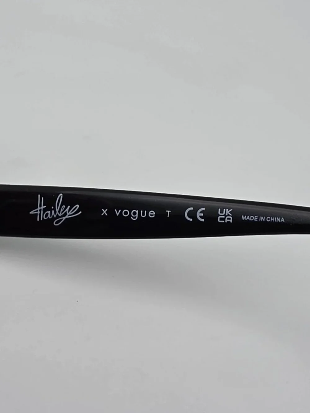 Vogue x Hailey Bieber VO5444-S W44/8G Black Sunglasses Frame w/ Case 52-18-135